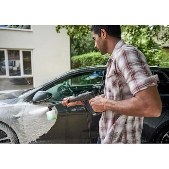 Bosch högtryckstvätt - UniversalAquatak 135 (1900 W, 135 Bar, max flöde 410 l/h, 2 munstycken) Grönt och svart