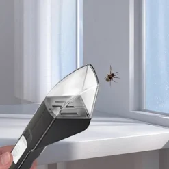 Bärbar Insektsfångare med Visare Transparent Kontaktlös Flugfångare Skopa Klämma Barn Naturleksaker Bi Black