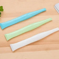 Plastskrapa för rengöring av klistermärken, multifunktionell