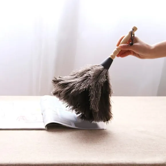 Reusable Ostrich Feather Duster with Anti-Static Wooden Handle