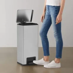vidaXL Soptunna med pedal anti-fingeravtryck 30L silver rostfritt stål Silver